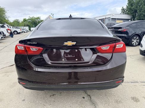 Used 2021 Chevrolet Malibu LS image 6