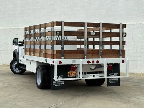 New 2024 Ford F450 XL w/ XL Chrome Package image 5