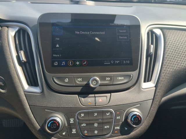 Used 2025 Chevrolet Malibu LT FWD image 22