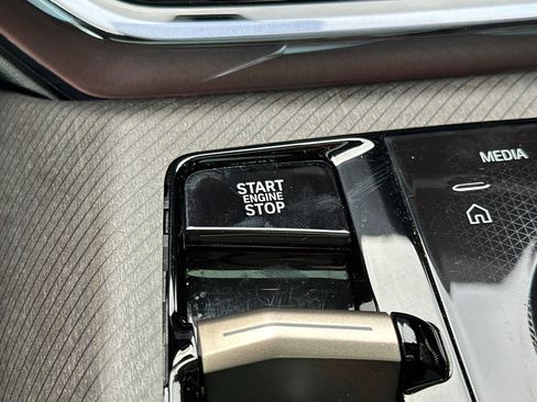 Used 2025 BMW X3 xDrive30i w/ Convenience Package image 28