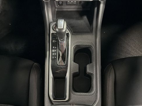 Used 2025 Nissan Sentra SR w/ Midnight Edition FWD image 37