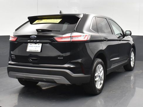 Used 2022 Ford Edge SEL w/ Convenience Package image 7