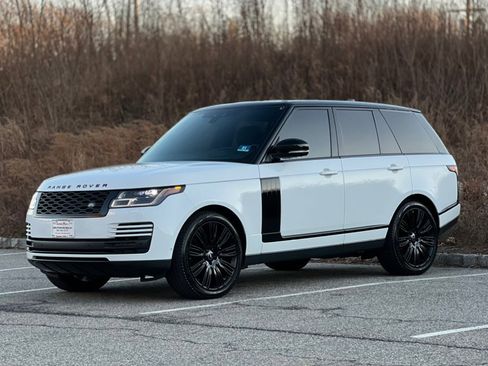 Used 2020 Land Rover Range Rover HSE image 4