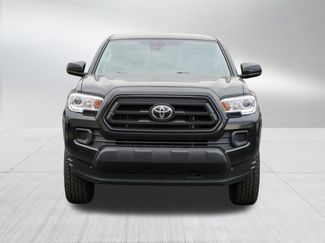 Used 2023 Toyota Tacoma SR video 2