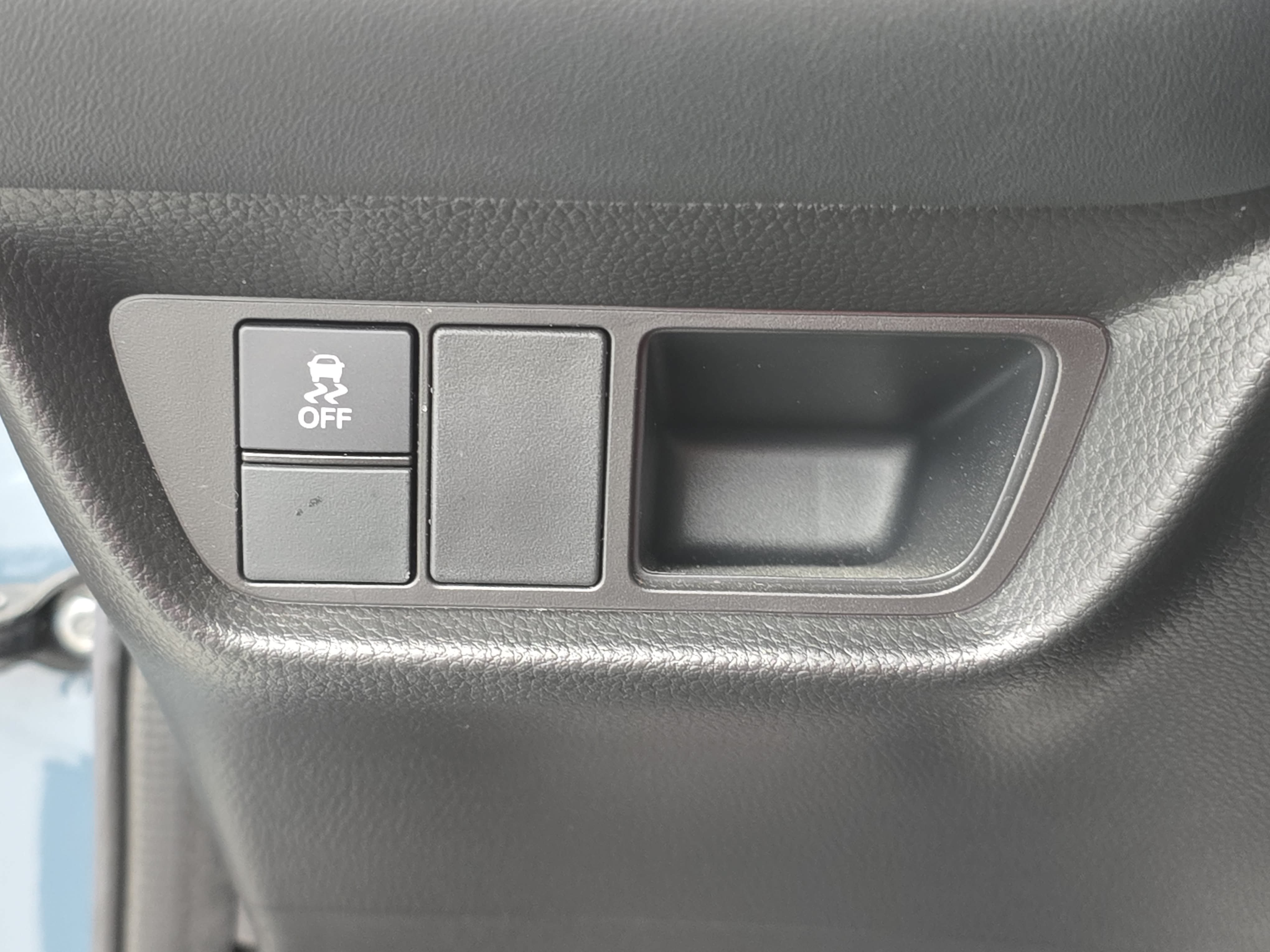 Used 2023 Honda HR-V Sport image 25