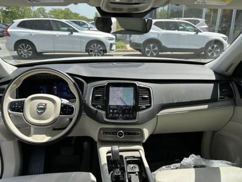 Certified 2023 Volvo XC90 T8 Plus w/ Protection Package AWD/4WD image 3
