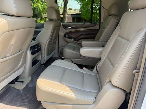 Used 2016 Chevrolet Suburban LTZ AWD/4WD image 34