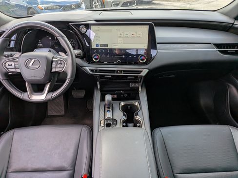 Used 2025 Lexus RX 350 Premium w/ Convenience Package FWD image 17