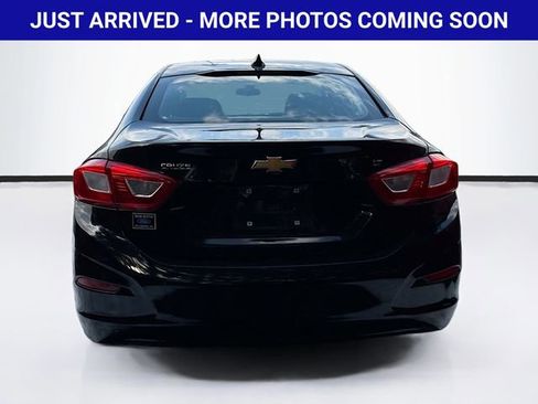 Used 2016 Chevrolet Cruze LT w/ Convenience Package image 7