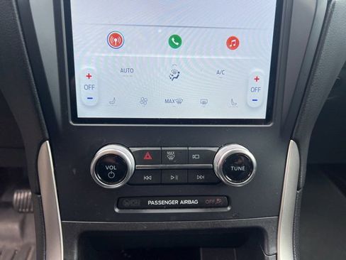 Used 2023 Ford Edge SEL image 28