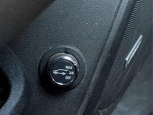 Used 2023 Chevrolet Blazer RS w/ Driver Confidence II Package FWD image 16