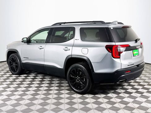 Used 2023 GMC Acadia SLT w/ Elevation Edition FWD image 6