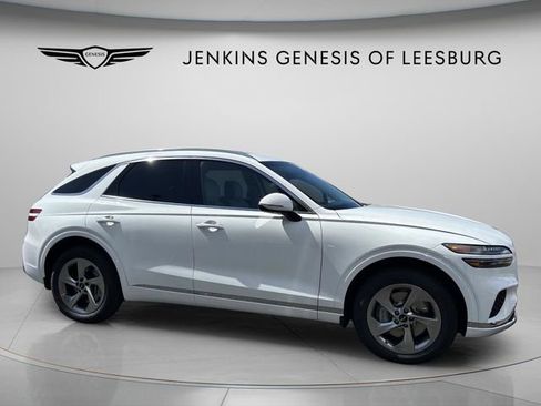 New 2026 Genesis GV70 2.5T Select image 2