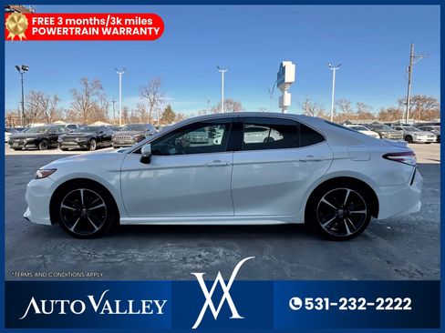 Used 2019 Toyota Camry XSE w/ Carpet Mat Package FWD image 4