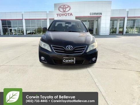 Used 2011 Toyota Camry XLE w/ XLE Extra-Value Pkg #2 FWD image 25