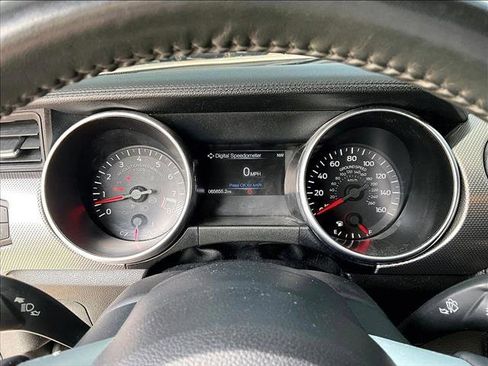 Used 2018 Ford Mustang GT w/ Black Accent Pkg image 20