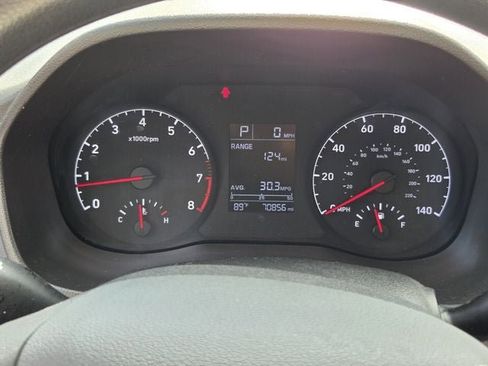 Used 2021 Hyundai Accent SE FWD image 22