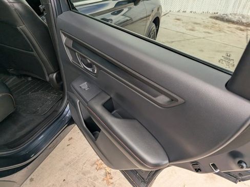Used 2025 Honda CR-V Sport-L image 30