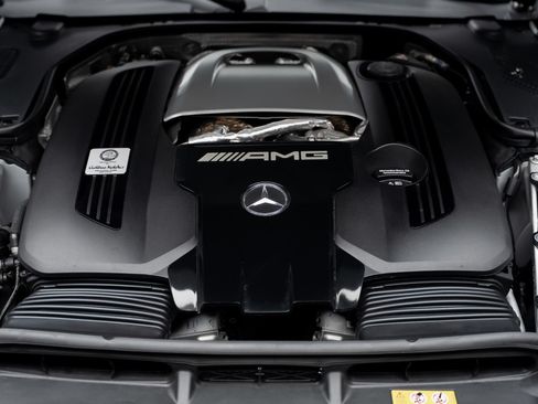Used 2025 Mercedes-Benz AMG GT 55 image 76