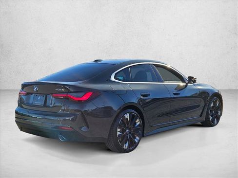 Used 2025 BMW 430i 430i w/ Driving Assistance Package image 5