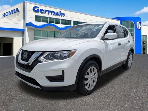 Used 2018 Nissan Rogue S FWD image 1