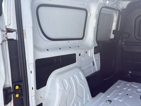 Used 2022 RAM ProMaster City Tradesman FWD image 18