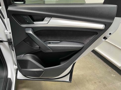 Used 2018 Audi SQ5 Prestige w/ Prestige Package image 79