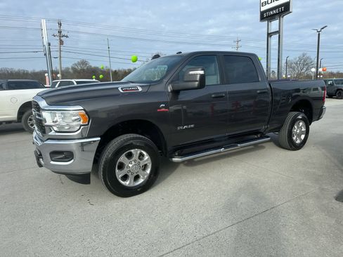 Used 2024 RAM 2500 Big Horn AWD/4WD image 2