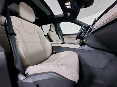 New 2026 Volvo XC90 B5 Core image 28