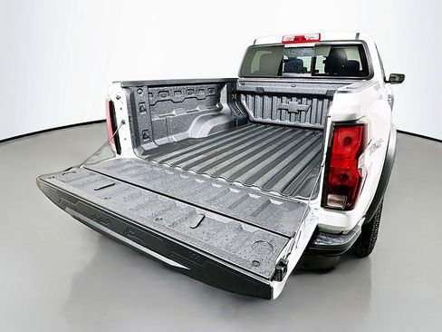 Used 2025 Chevrolet Colorado Trail Boss image 26