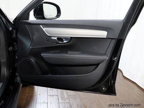 Used 2020 Volvo V90 T6 Cross Country w/ Protection Package Premier image 31