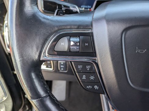 Used 2024 Lincoln Navigator L 4WD image 29