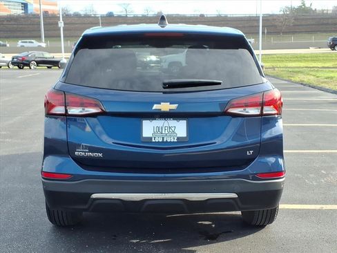 Used 2022 Chevrolet Equinox LT image 30