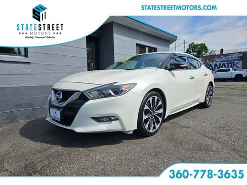 Used 2017 Nissan Maxima SR FWD image 1