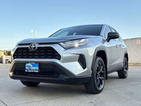 Used 2024 Toyota RAV4 LE FWD image 11