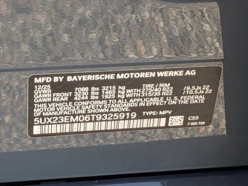 New 2026 BMW X7 xDrive40i w/ Executive Package image 19