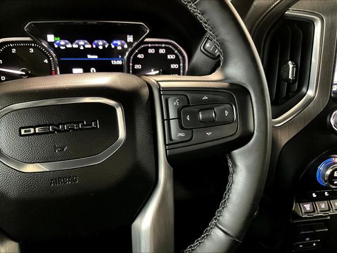 Used 2023 GMC Sierra 2500 Denali w/ Denali Ultimate Package image 24