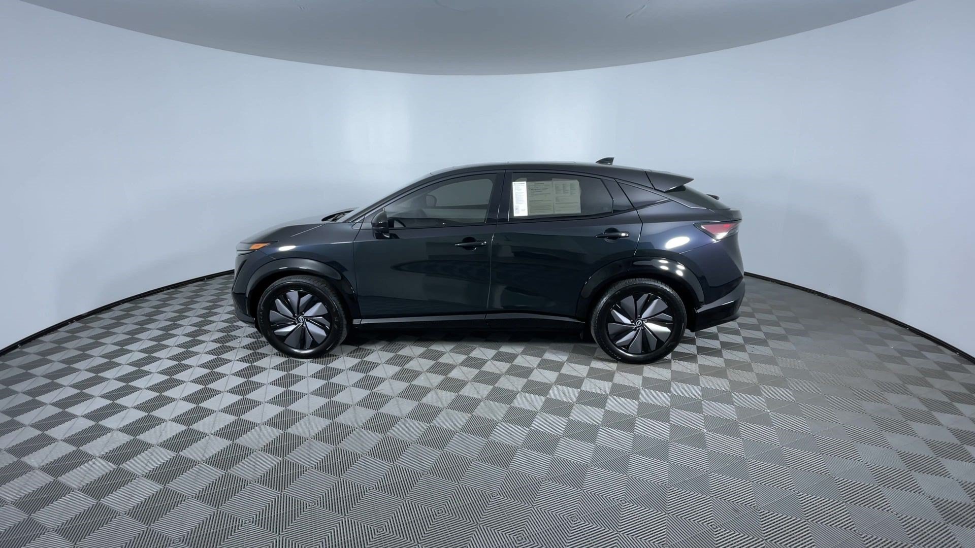 Certified 2024 Nissan Ariya AWD image 6