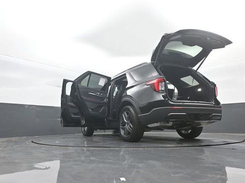 New 2026 Ford Explorer ST-Line w/ ST-Line Street Pack image 44