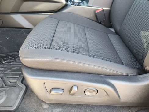 New 2026 GMC Canyon Elevation w/ Convenience Package image 29