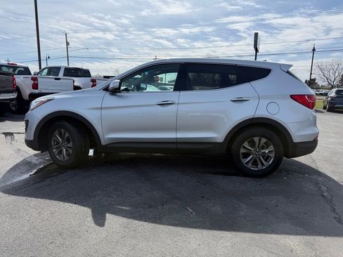 Used 2016 Hyundai Santa Fe Sport image 9