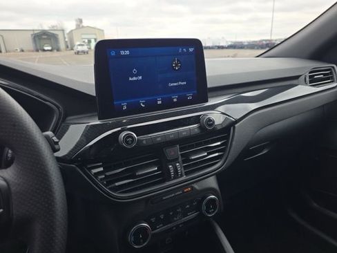 Used 2025 Ford Escape ST-Line image 11