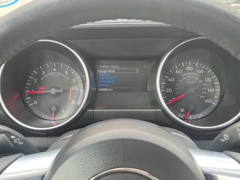 Certified 2022 Ford Mustang Coupe RWD image 20