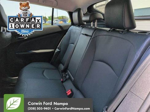 Used 2022 Toyota Prius XLE w/ Advanced Technology Package AWD/4WD image 26