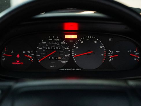 Used 1995 Porsche 968 Cabriolet RWD image 29