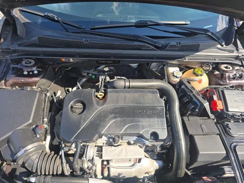 Used 2020 Chevrolet Malibu LT image 57