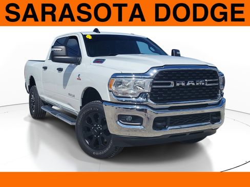 Used 2024 RAM 2500 Big Horn AWD/4WD image 1