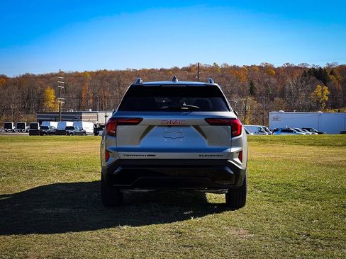 New 2026 GMC Terrain Elevation w/ Elevation Premium Package image 5