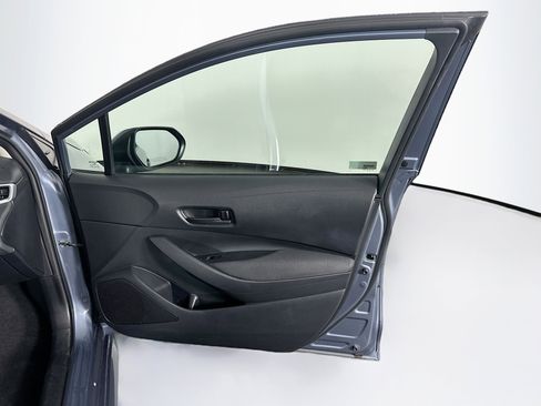 Used 2024 Toyota Corolla LE image 30