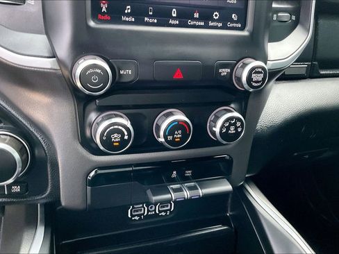 Used 2020 RAM 1500 Big Horn image 30